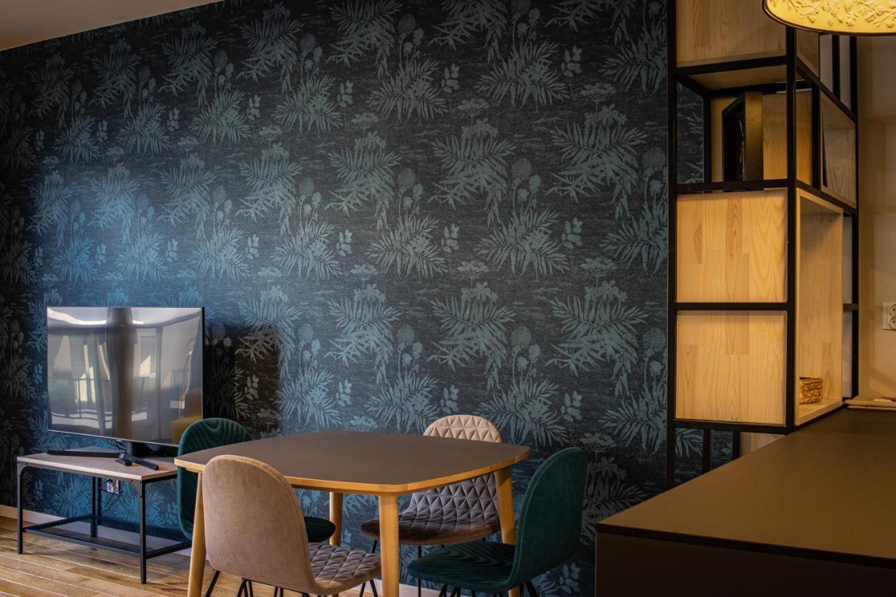 Urban Space Apartament 80 - Free Parking Wroclaw Luaran gambar