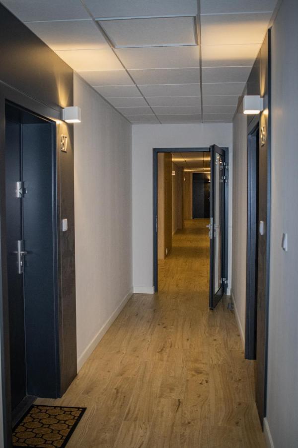 Urban Space Apartament 80 - Free Parking Wroclaw Luaran gambar